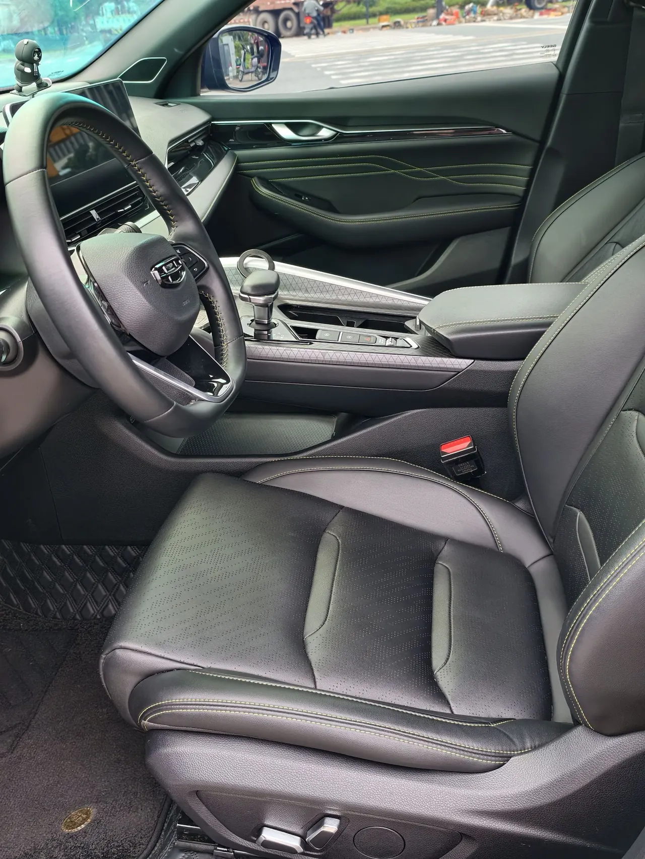 Geely 2023 Xingrui 1.5TD Kunlun Edition Automatic Gear 4