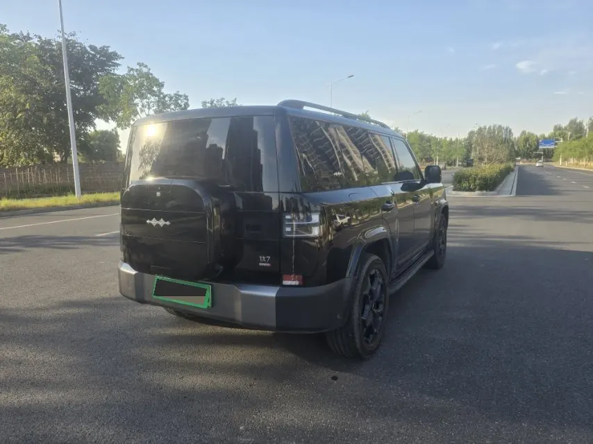 FangChengBao 2025 titanium 7 1.5T stepless 190KM four-wheel drive Ultra version of automatic gear 9