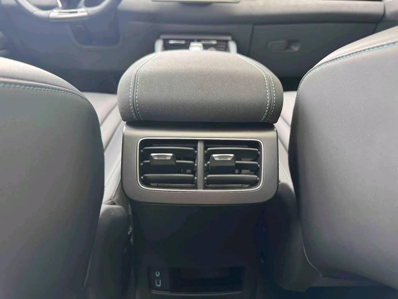 BYD 2025 seals 06 DM-i 1.5 stepless smart driving version 120KM exclusive automatic gear 6