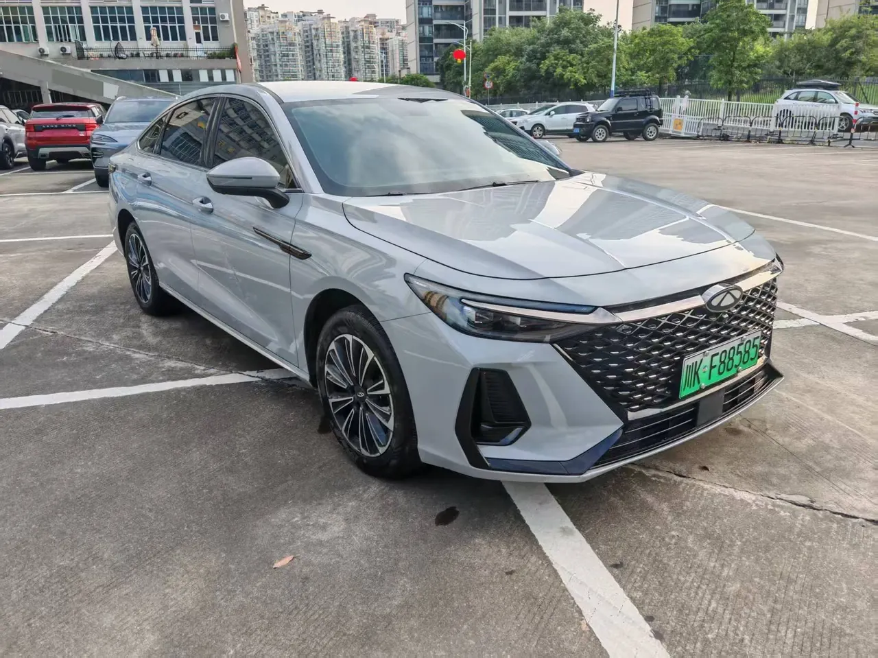Chery 2025 Fengyun A8 1.5 70km Standard Automatic Gear 3
