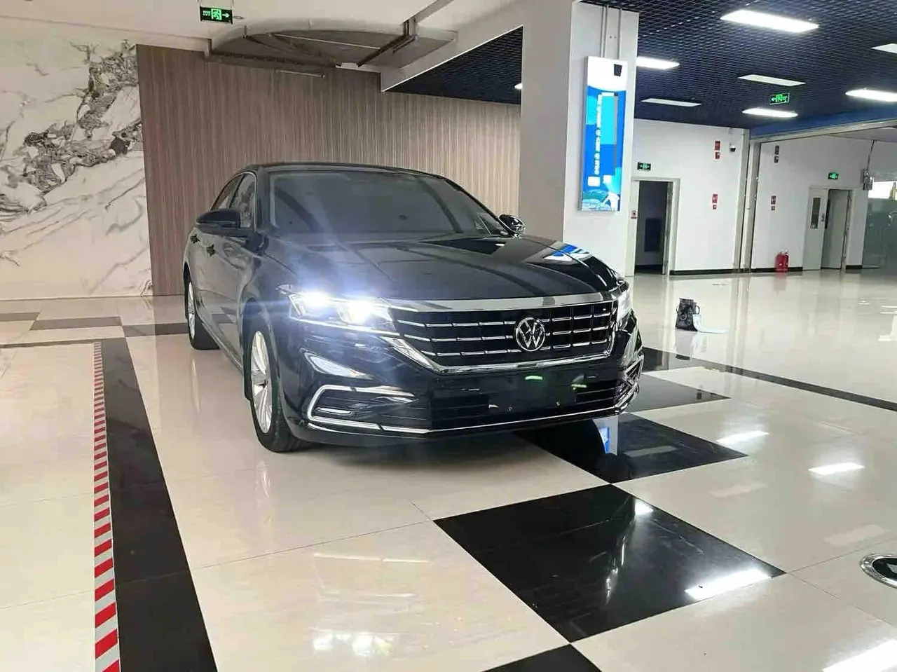 Volkswagen 2020 Passat 2.0TSI 330TSI Elite Edition Automatic 2