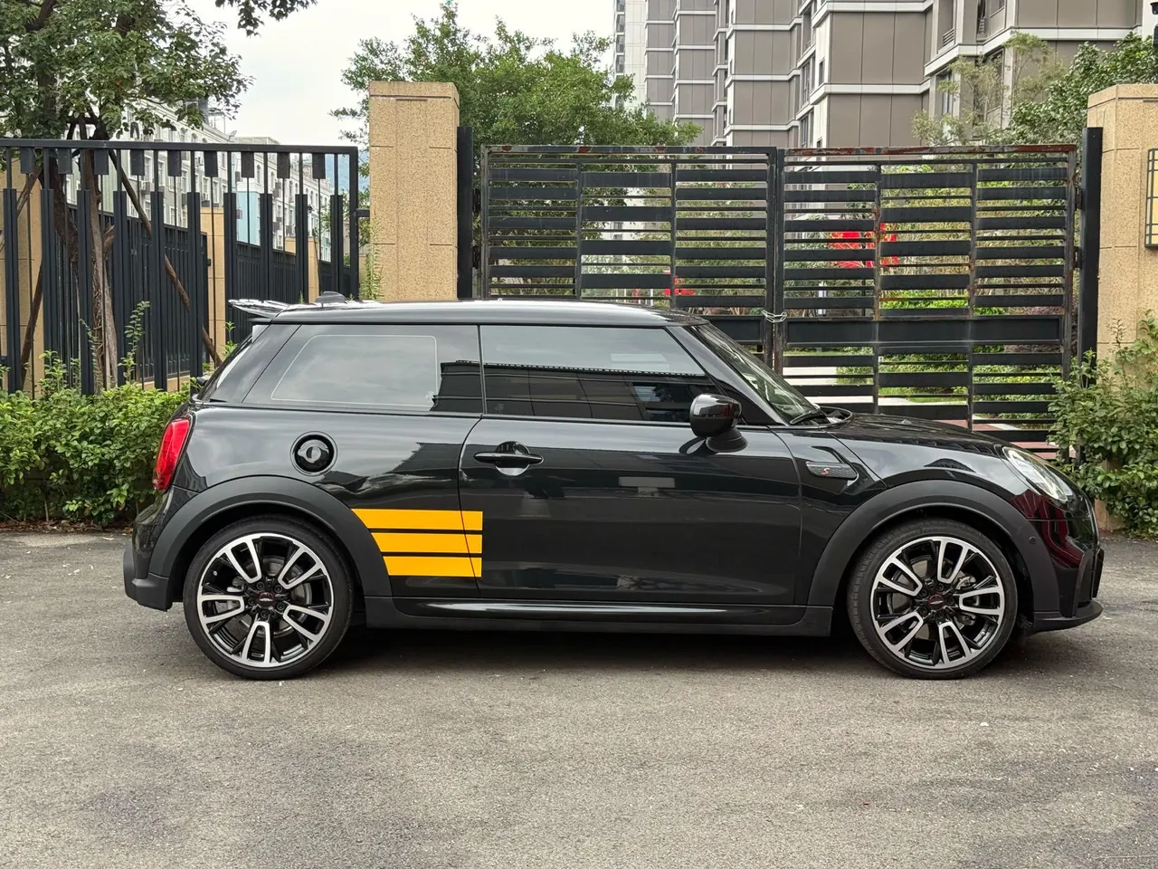 MINI Mini (imported) 2023 Mini Cooper S 2.0T racer (modified) automatic gear 3