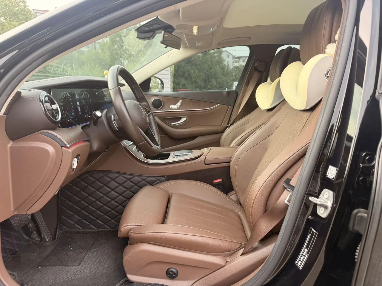 Mercedes Benz E Class 2023 E 260 L 2.0T Automatic 4