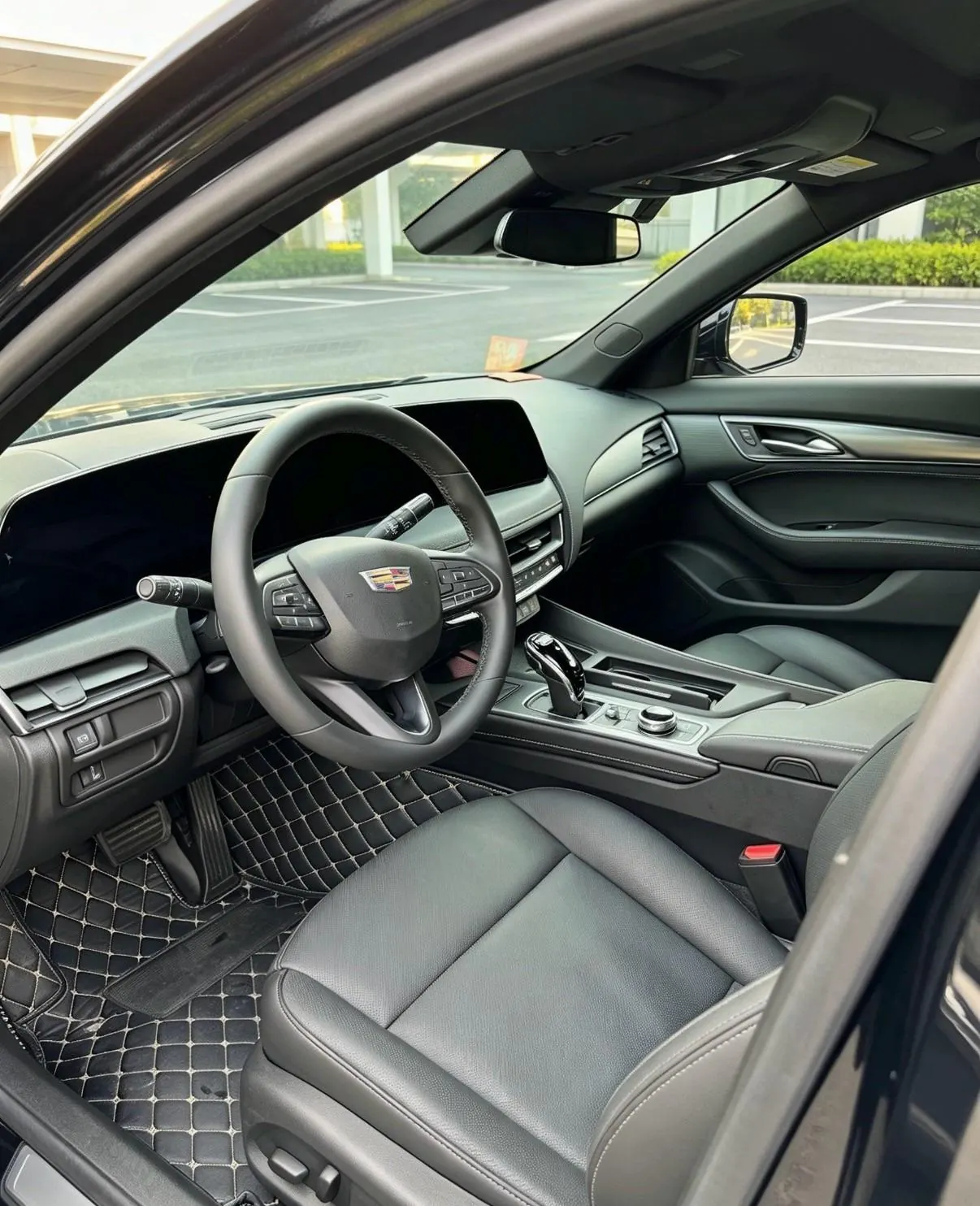 Cadillac 2024 CT5 2.0T 28T Luxury Pro Auto 5