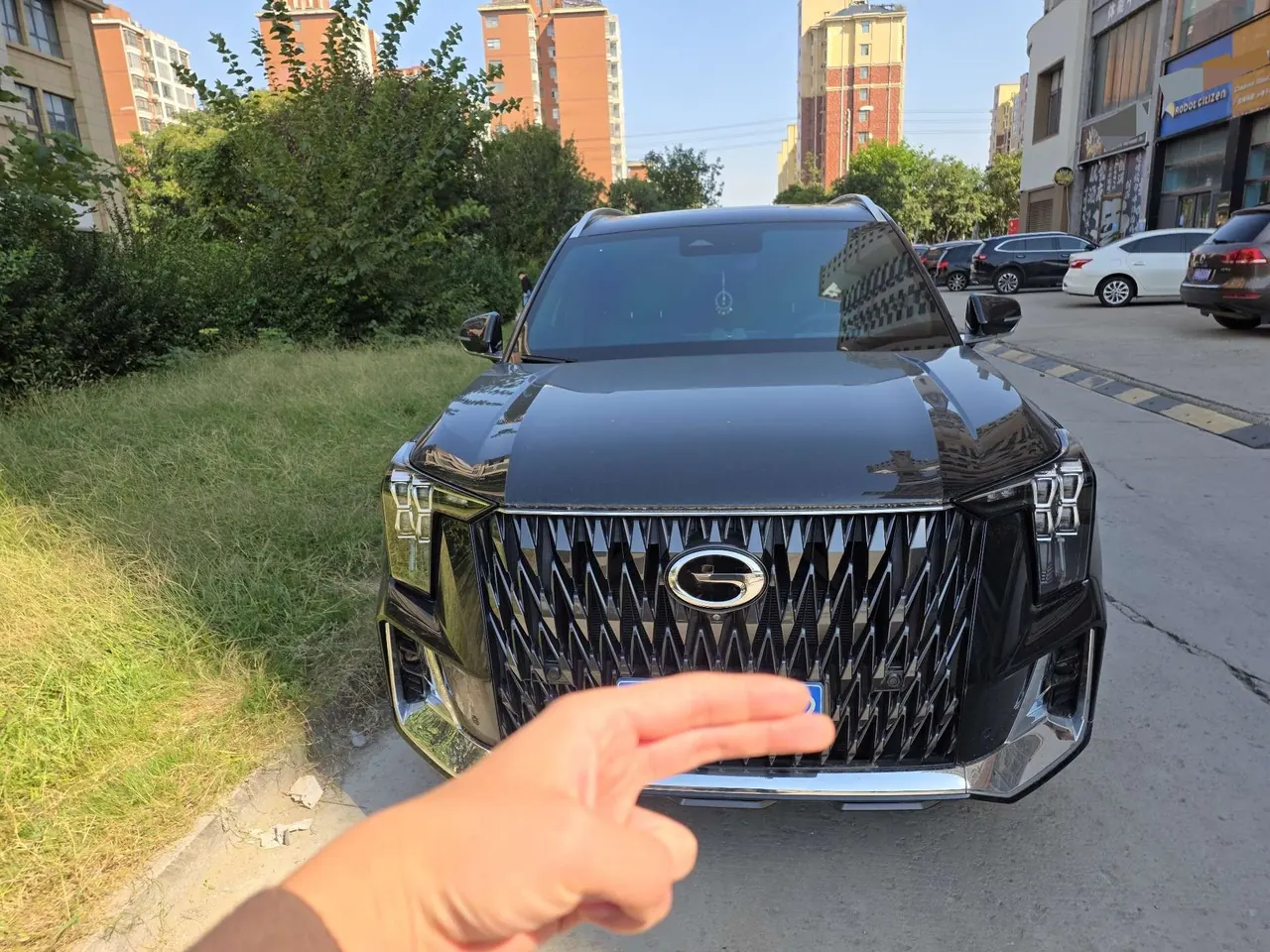 Chuanqi 2022 GS8 Hybrid 2.0TM Stepless Two-Drive Premium Edition Seven-seat Automatic Gear 2