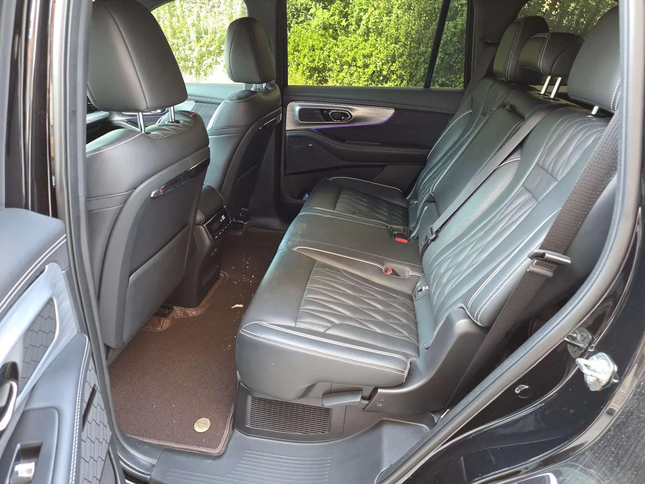 Chuanqi 2022 GS8 Hybrid 2.0TM Stepless Two-Drive Premium Edition Seven-seat Automatic Gear 4