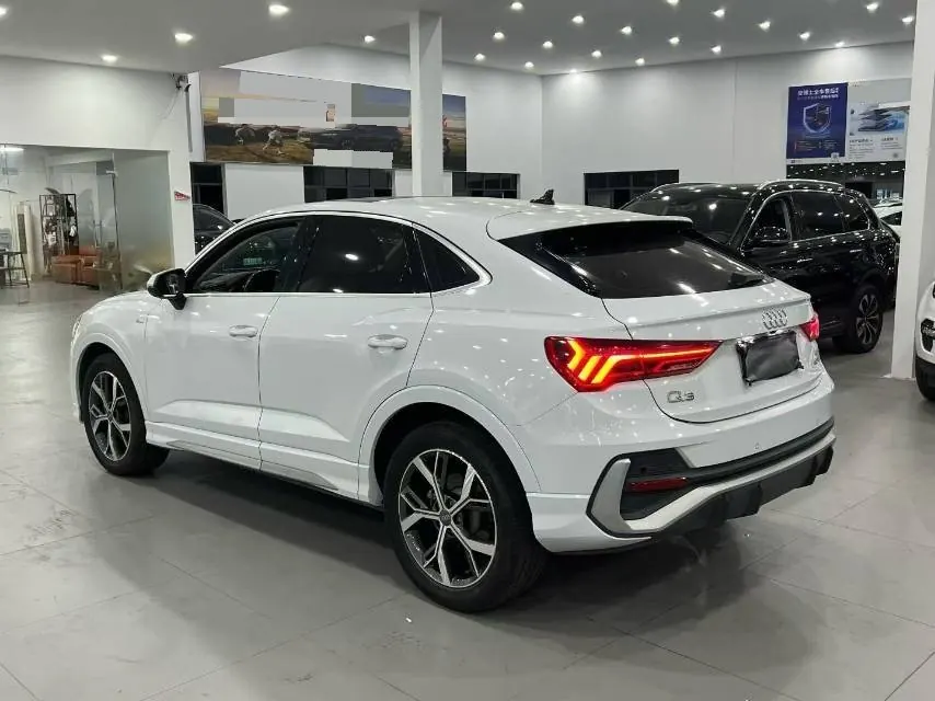 Audi 2020 Q3 Sportback 2.0TFSI 40TFSI Fashion Automatic 4