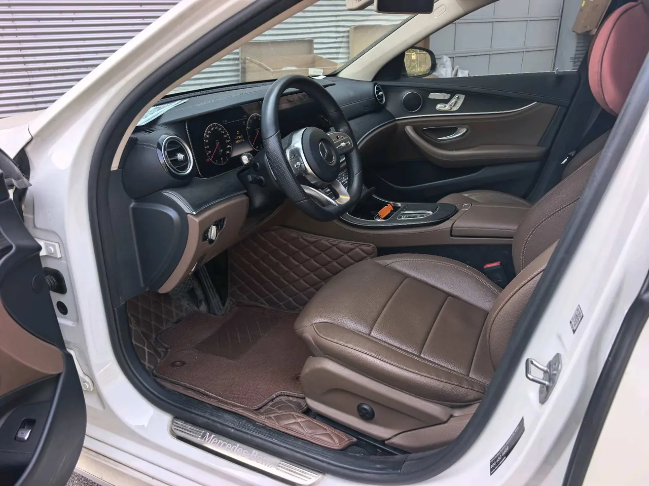 Mercedes Benz E-Class 2020 E 300 L 2.0T Sports Fashion Automatic Gear 3