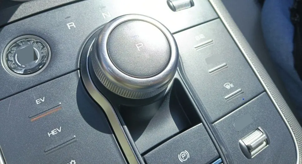 BYD 2021 Qin PLUS DM-i 1.5 stepless 120KM automatic gear 8