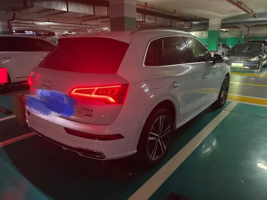 Audi 2020 Q5L 2.0TFSI 40TFSI Rongxiang Fashion Automatic 2