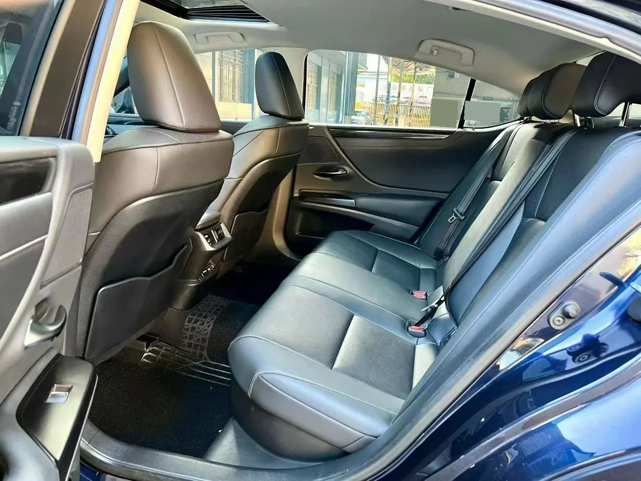 Lexus ES (Imported) 2021 ES300h 2.5 Stepless Premium Edition Automatic Gear 4