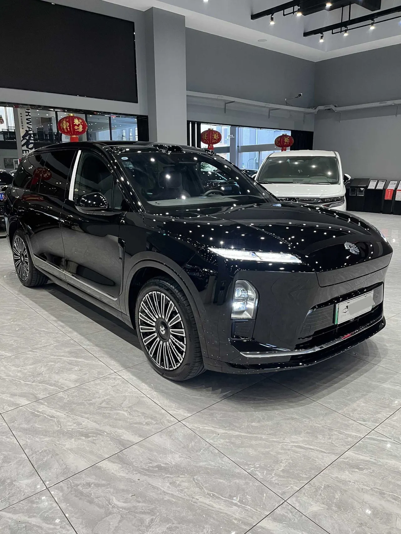 NIO 2026 ES8 6-seat executive deluxe automatic gear 2