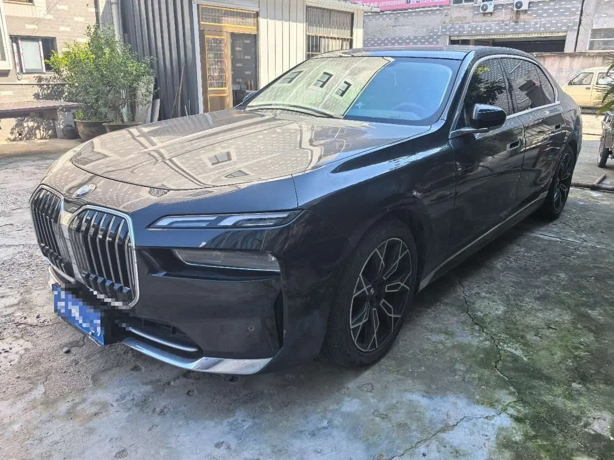 BMW 7 Series (Imported) 2023 735Li 48V 3.0T Luxury Suit Automatic Gear - View 1