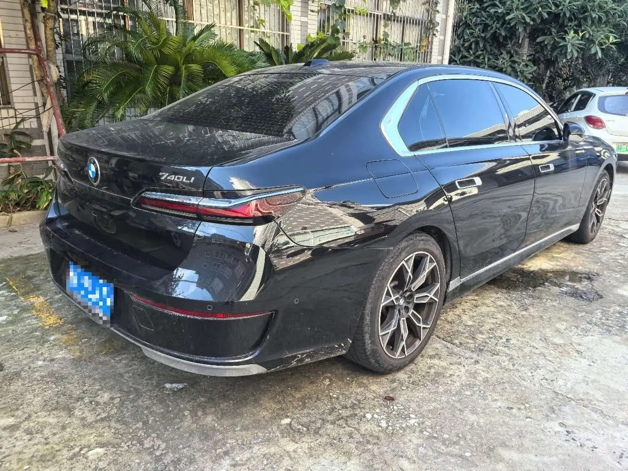 BMW 7 Series (Imported) 2023 735Li 48V 3.0T Luxury Suit Automatic Gear 3