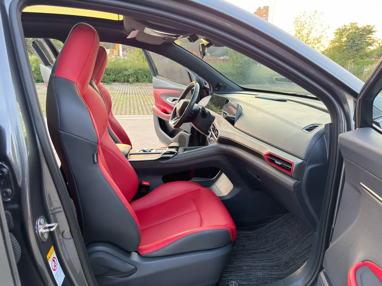 ChangAn 2020 UNI-T 1.5T honorable automatic gear 11