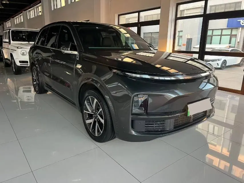 Li 2023 L8 Pro automatic gear 3
