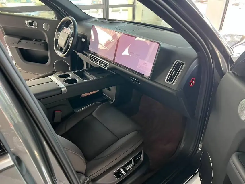Li 2023 L8 Pro automatic gear 8