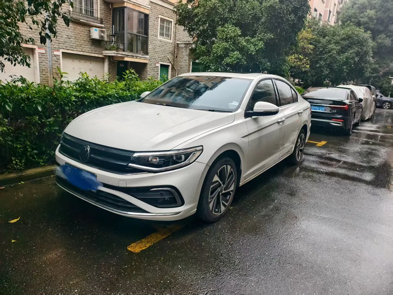 Open image lightbox: Volkswagen 2023 Bora 1.2TSI 200TSI Zhixing PRO Edition Automatic Gear