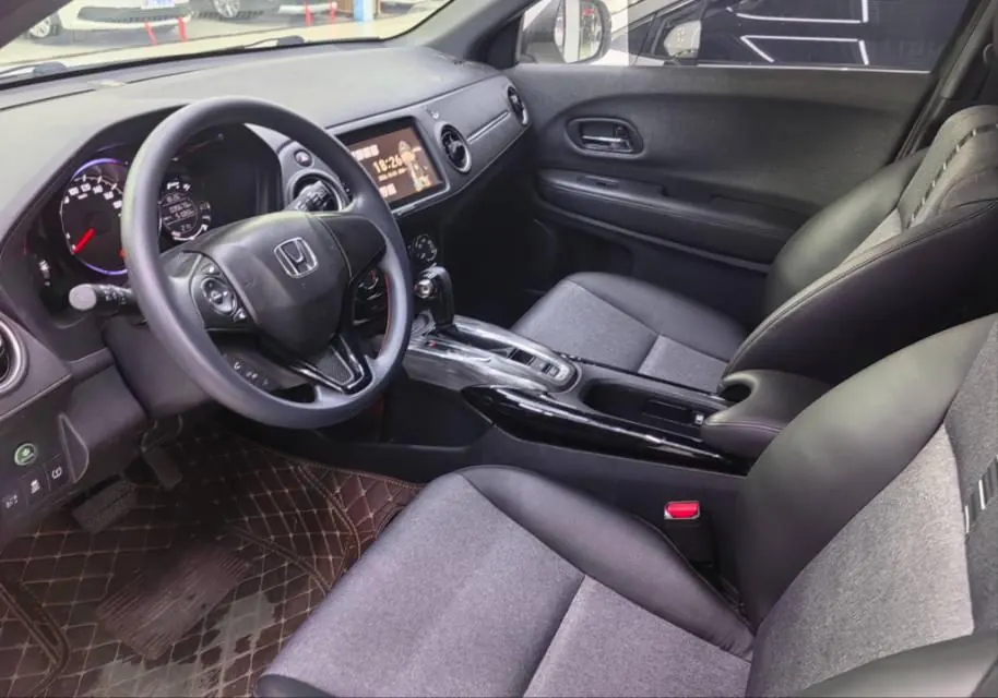 Honda 2021 XR-V 1.5 Stepless Comfort Edition Automatic Gear 3