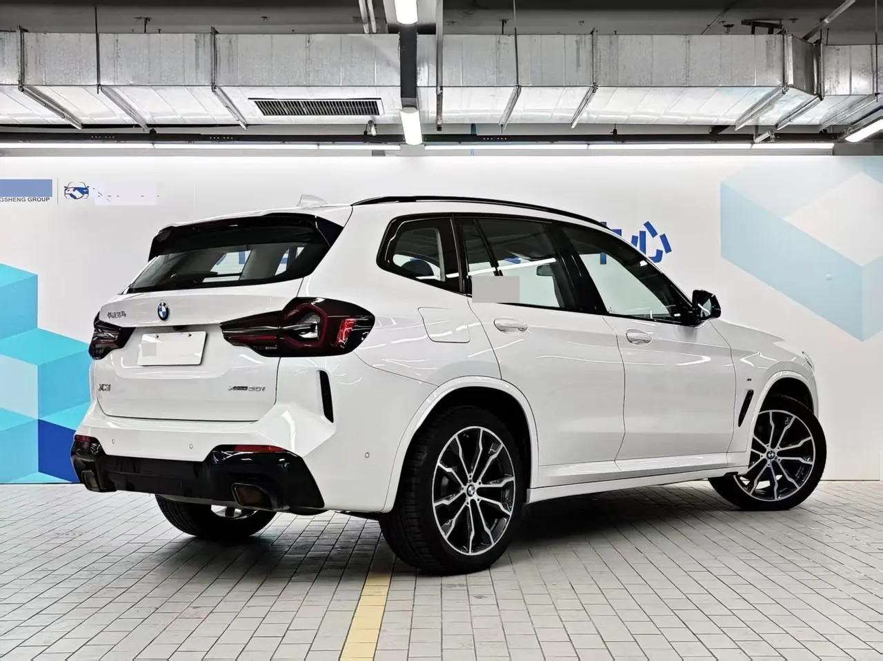 BMW 2023 X3 xDrive30i 2.0T Leading M Obsidian Night Suit Automatic Gear 9