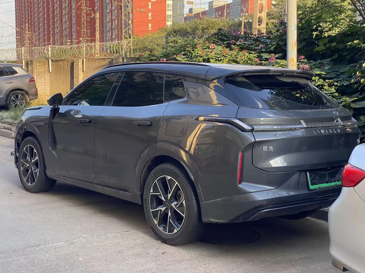 LYNK&amp;CO 2026 LYNK&amp;CO 08 EM-P 1.5T 160 Long‑Range Ultra Automatic 3