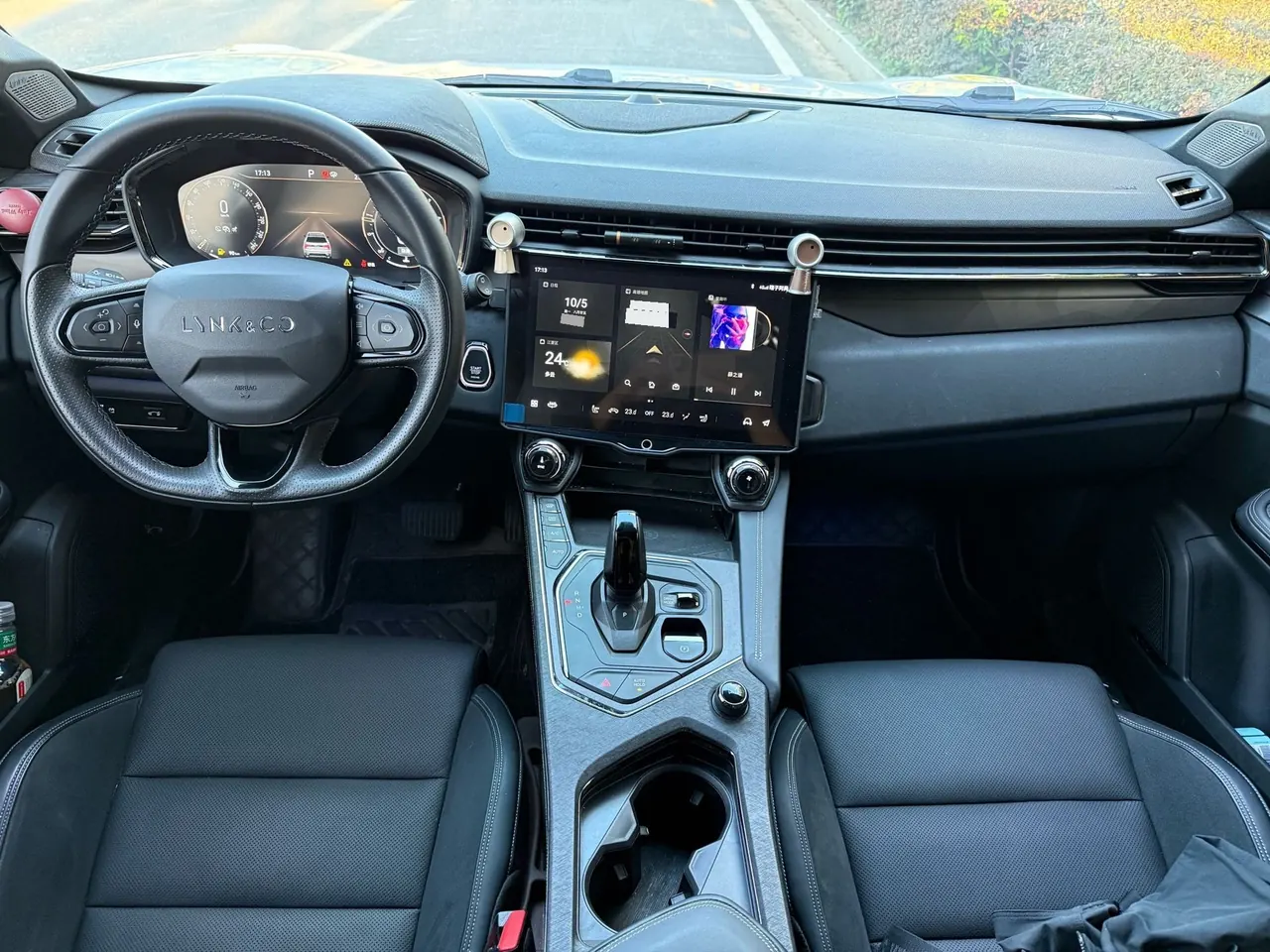 LYNK&amp;CO 2021 LYNK&amp;CO 01 2.0TD four-wheel drive Halo automatic gear 5