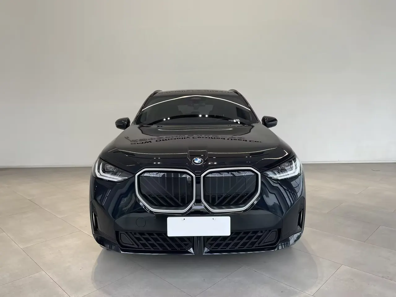 BMW 2026 X3 xDrive25L 2.0T M sports obsidian night suit automatic gear 2