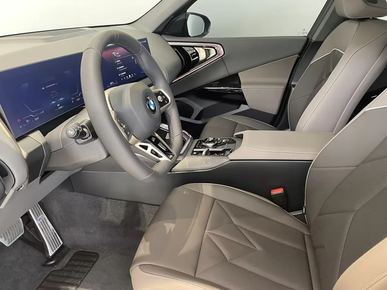 BMW 2026 X3 xDrive25L 2.0T M sports obsidian night suit automatic gear 9