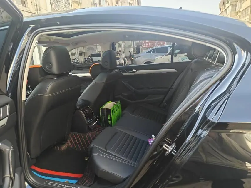 Volkswagen 2023 Magotan 1.4TSI 280TSI 2 million Commemorative Comfortable Automatic Gear 3