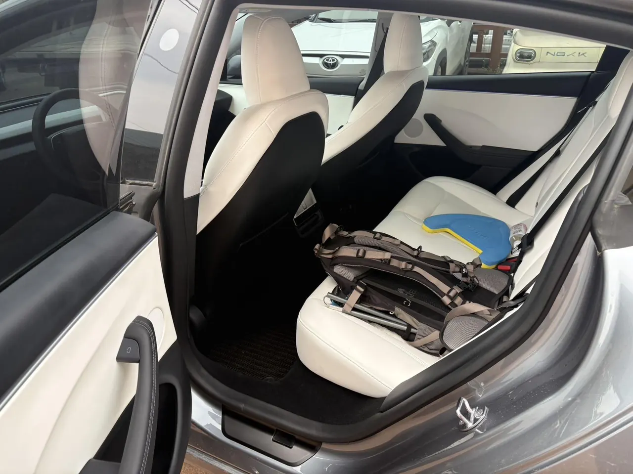 Tesla 2023 Model 3 Rejuvenation Edition Rear Wheel Drive Automatic Transmission 4