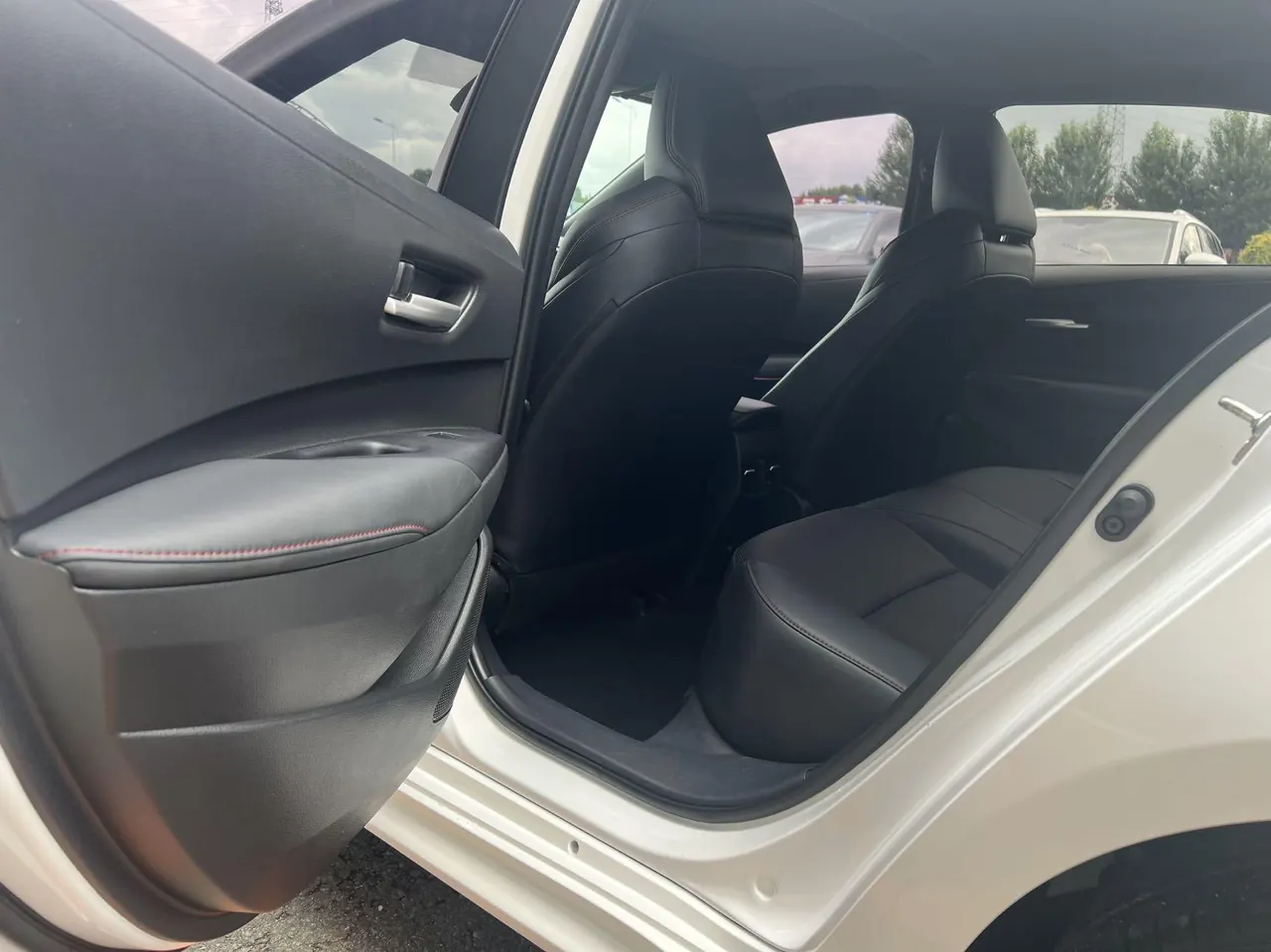 Toyota 2023 Lei Ling 1.2T Stepless 185T Sports Edition Automatic Gear 7