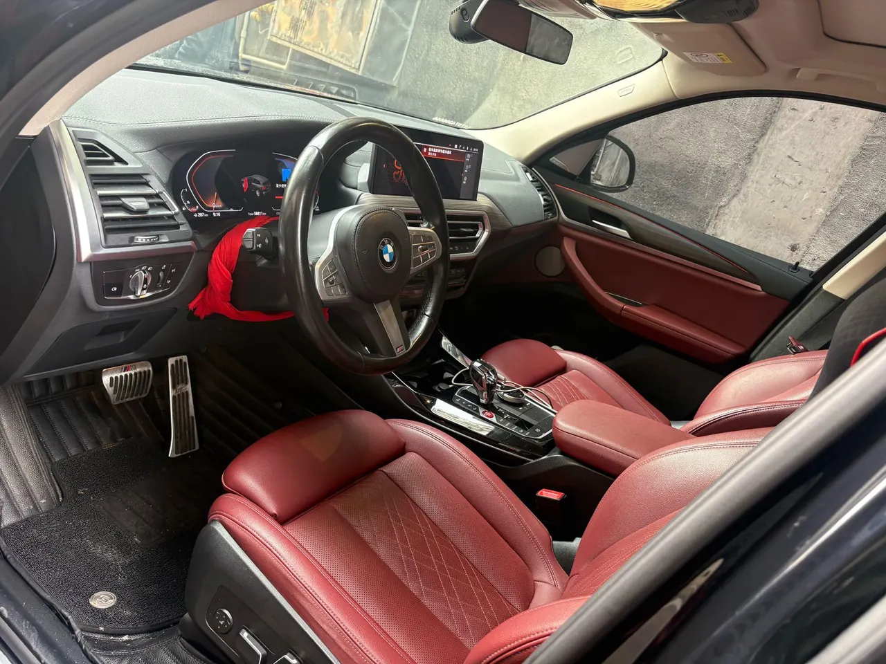 BMW 2023 X3 xDrive30i 2.0T Leading M Obsidian Night Suit Automatic Gear 3