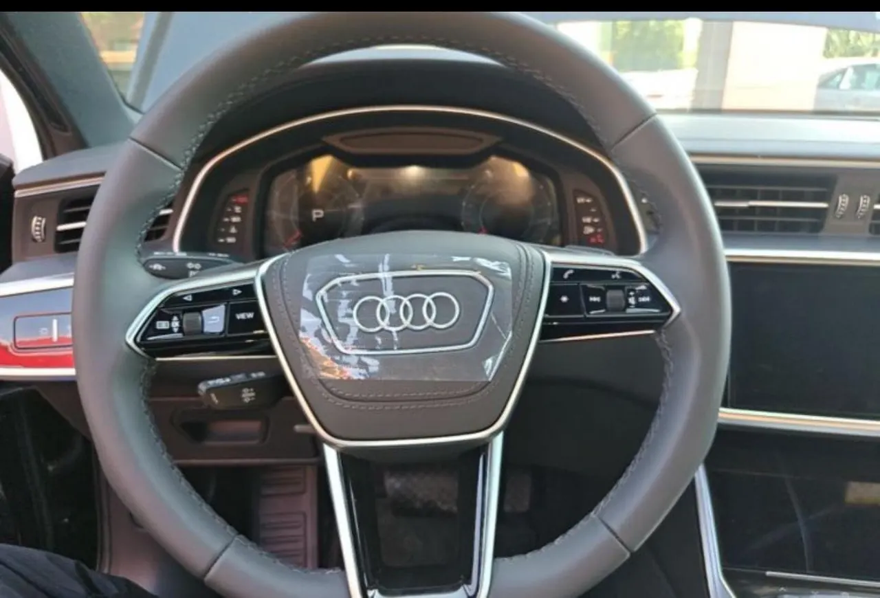Audi 2026 A6L 2.0TFSI 45TFSI Prestige Dynamic Edition Automatic 10