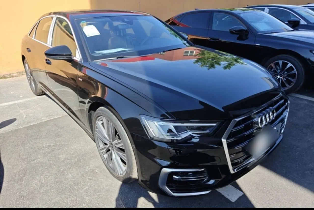 Audi 2026 A6L 2.0TFSI 45TFSI Prestige Dynamic Edition Automatic 3