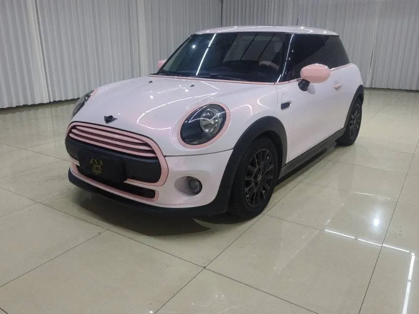 Open image lightbox: MINI Mini (imported) 2020 Mini One PLUS 1.5T automatic gear
