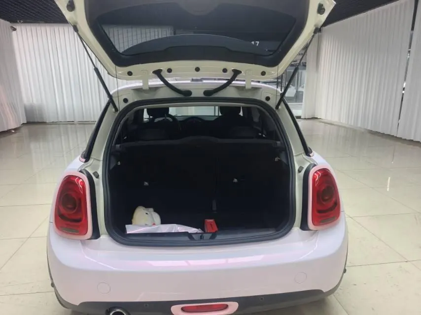 MINI Mini (imported) 2020 Mini One PLUS 1.5T automatic gear 19