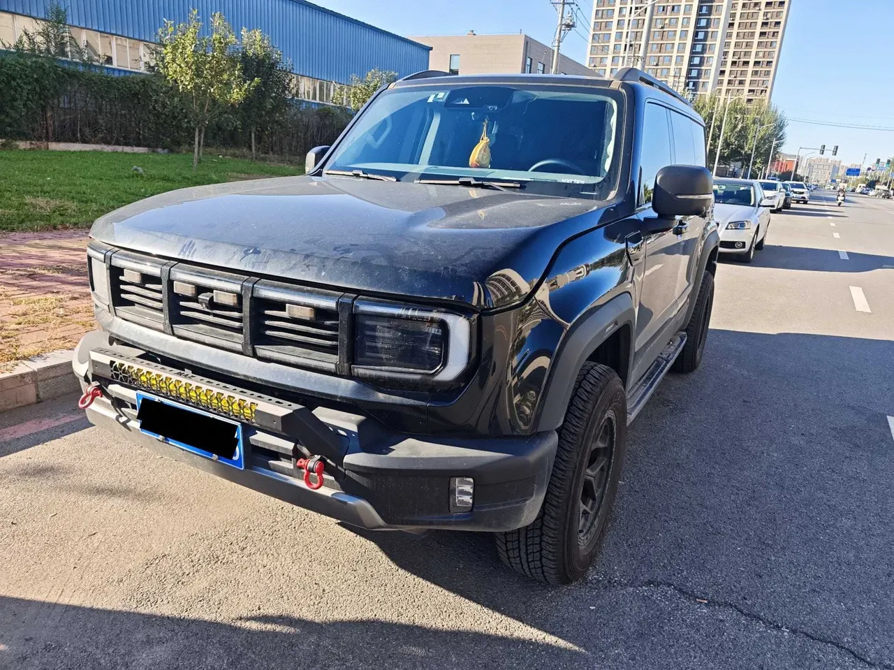 Открыть галерею: Beijing 2026 BJ40 2.0T Standard Edition Automatic