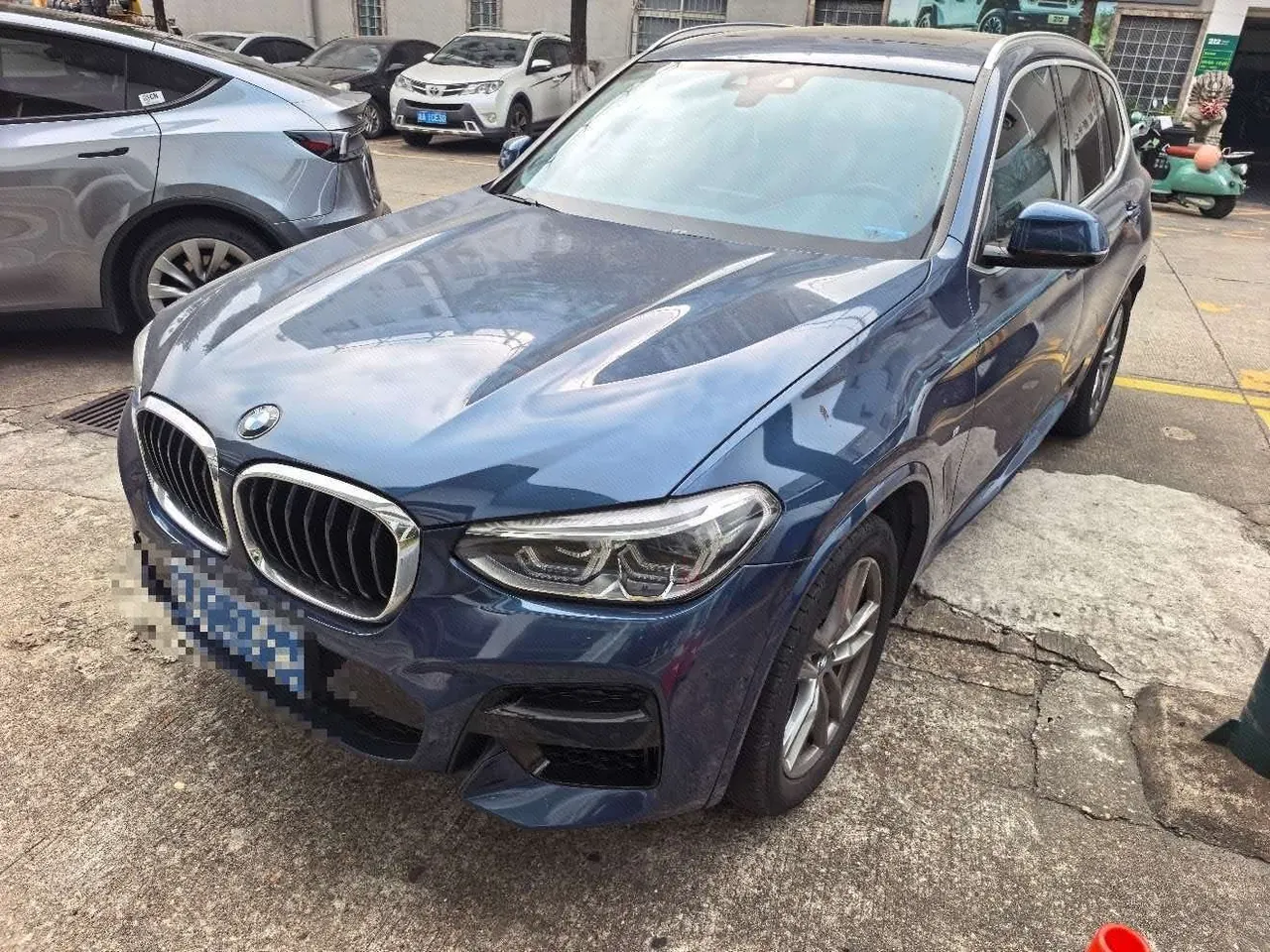 Open image lightbox: BMW 2020 X3 xDrive28i 2.0T M sports suit automatic gear