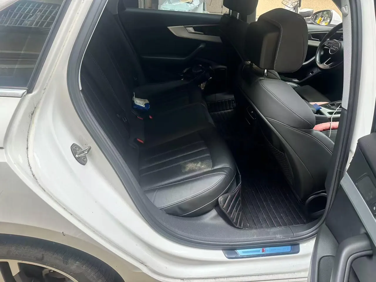 Audi 2020 A4L 2.0TFSI 40TFSI Deluxe Dynamic Automatic 4