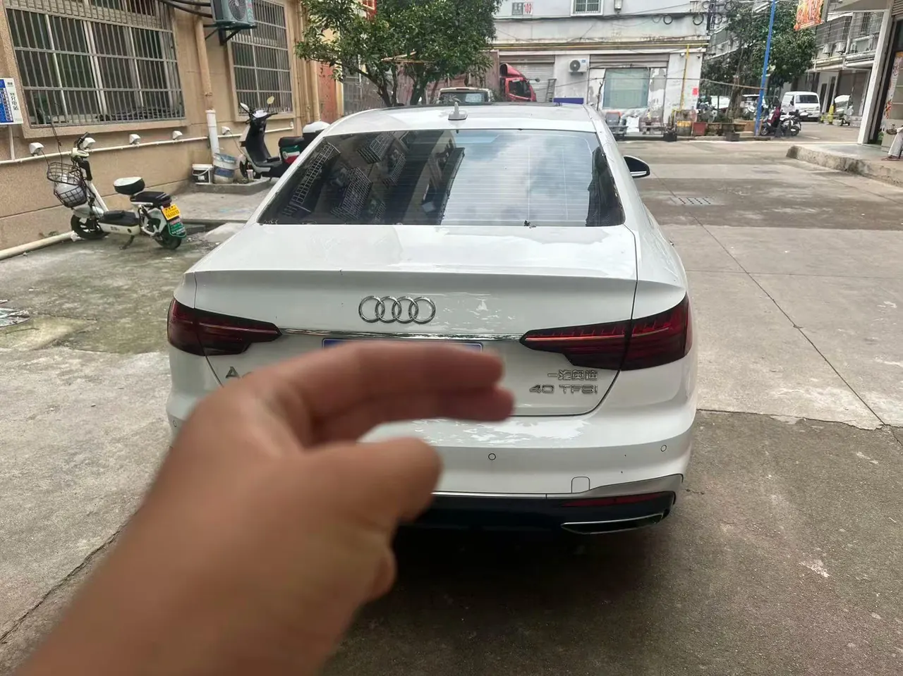 Audi 2020 A4L 2.0TFSI 40TFSI Deluxe Dynamic Automatic 5