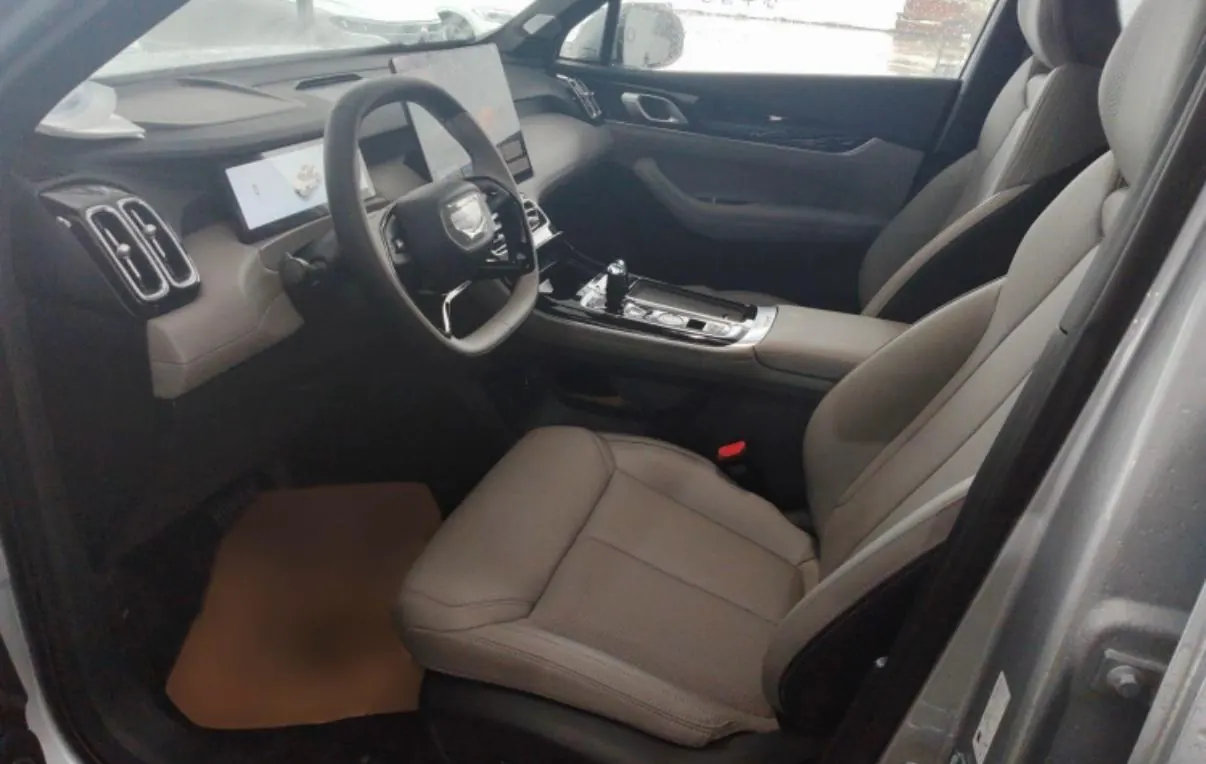 Geely 2026 Boyue L 1.5TD Small Blue Light Edition Automatic Gear 3
