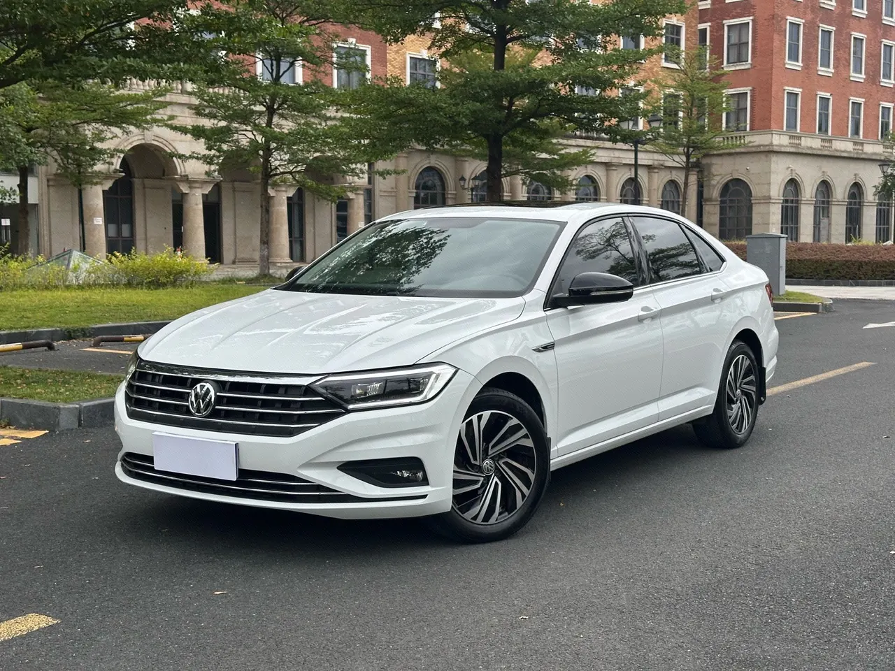 打开图片灯箱:Volkswagen 2021 Sagittarius 1.4TSI 280TSI Comfortable Smart Joint Edition Automatic Gear