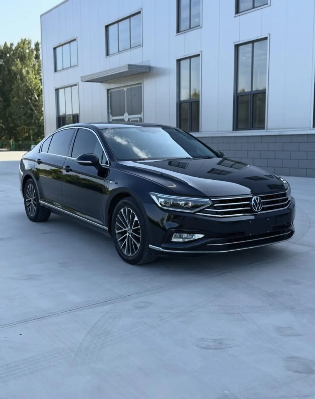 Volkswagen 2020 Magotan 2.0TSI 330TSI luxury automatic transmission 3