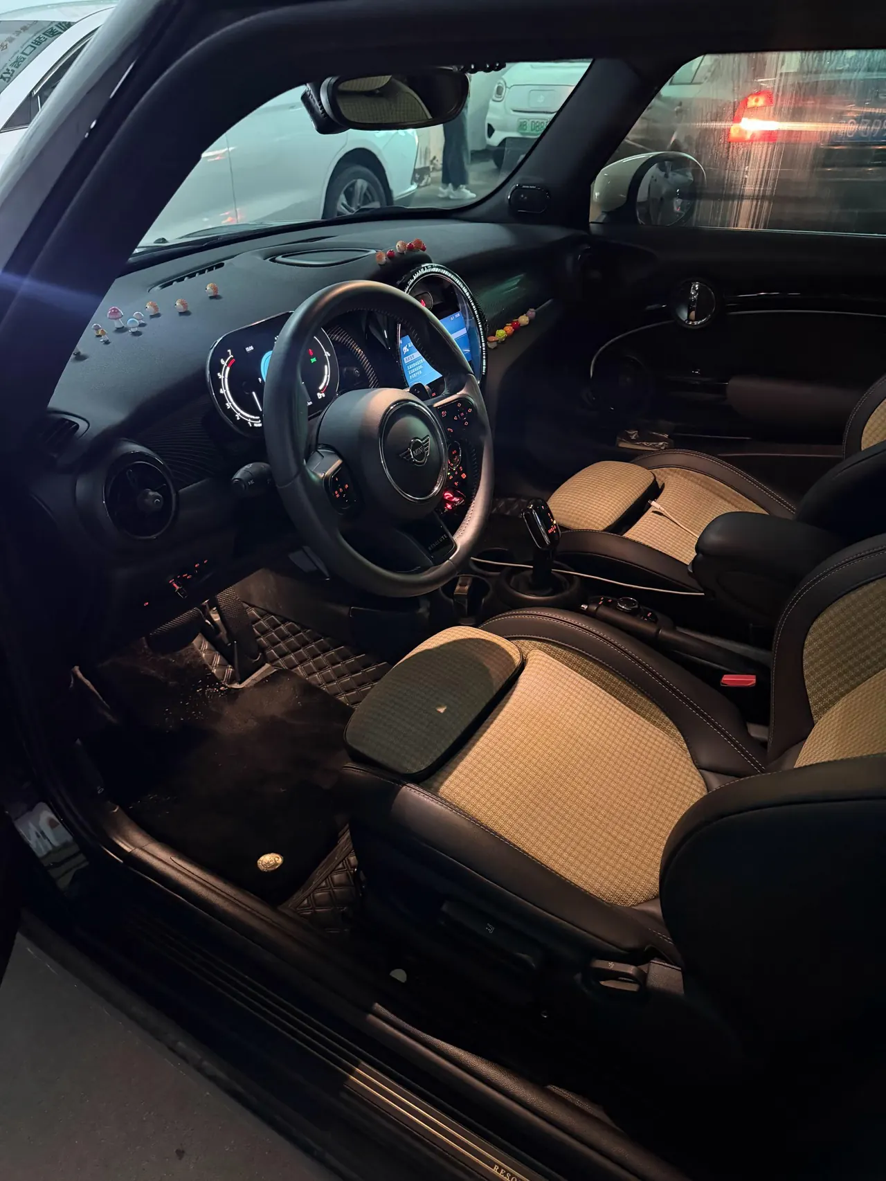 MINI Mini (Imported) 2023 Mini Cooper S 2.0T Arc Special Edition Automatic Gear 6