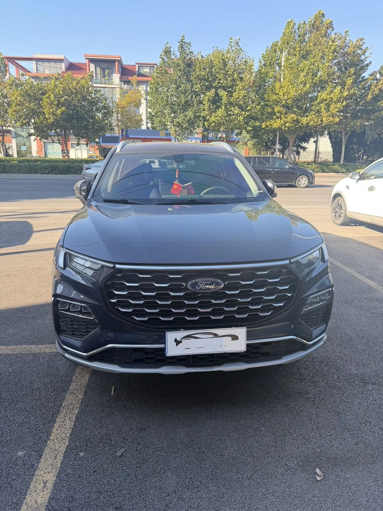 Ford 2023 Lingyu 2.0T EcoBoost 225 Platinum Collar 7 (2/2/3) Automatic Gear 3
