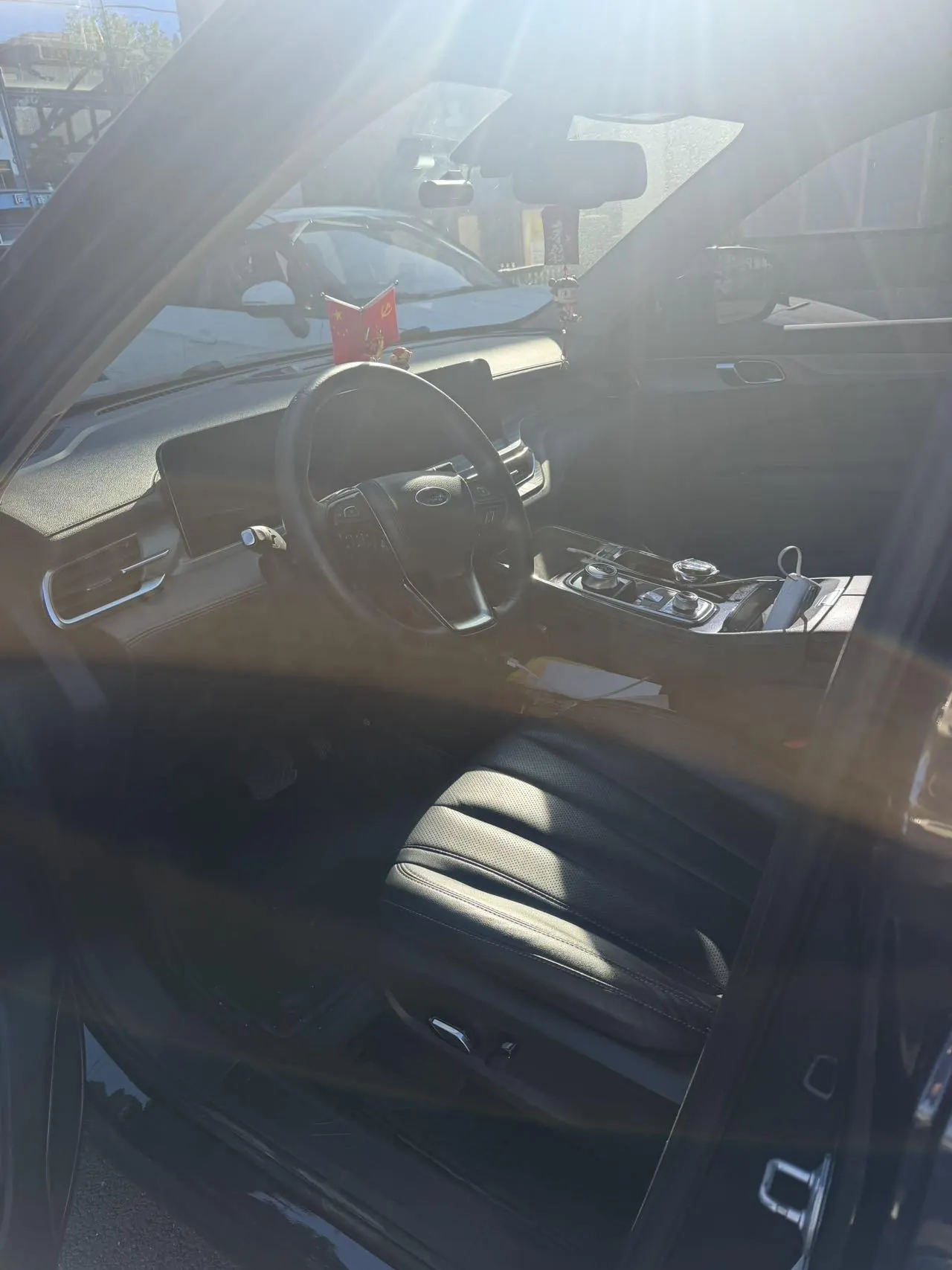 Ford 2023 Lingyu 2.0T EcoBoost 225 Platinum Collar 7 (2/2/3) Automatic Gear 5