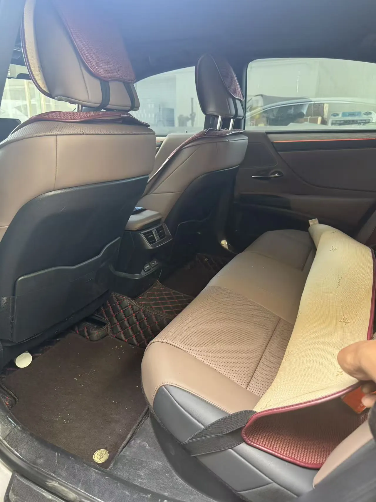 Lexus ES (Imported) 2025 ES300h 2.5 Stepless Premium Edition Automatic Gear 5