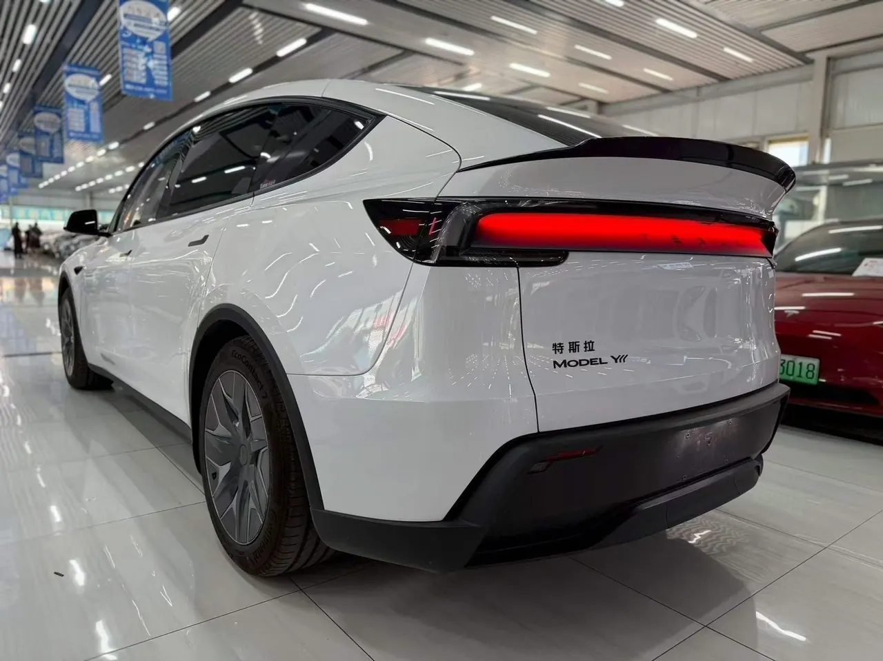 Tesla 2025 Model Y L Long Endurance All-Wheel Drive Automatic Transmission 6