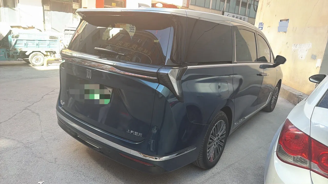 Buick 2024 GL8 Lu Zun PHEV 1.5T Luxury Edition 7-seat Automatic Gear 7