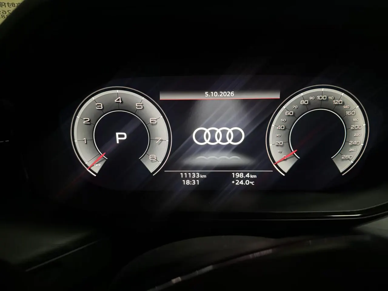 Audi 2025 Q6 2.0TFSI 40TFSI Quattro Commemorative Edition Yu Lin Set 7-seat Automatic Block 8